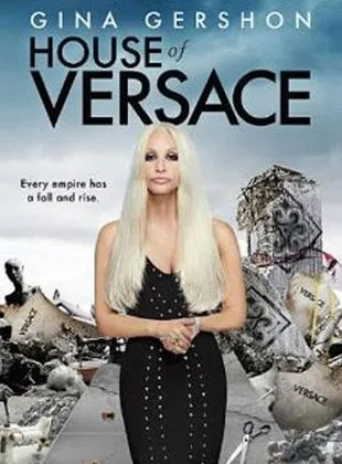 Versace : la femme aux mille visages