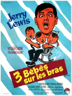 Trois bébés sur les bras